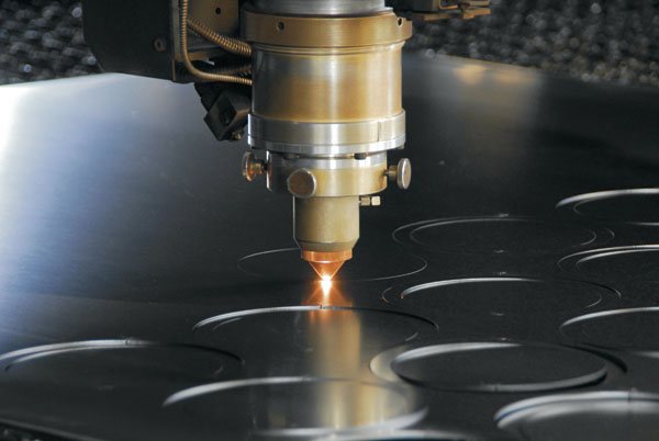 Dịch vụ cắt inox laser tại Cơ Khí Trường Thịnh