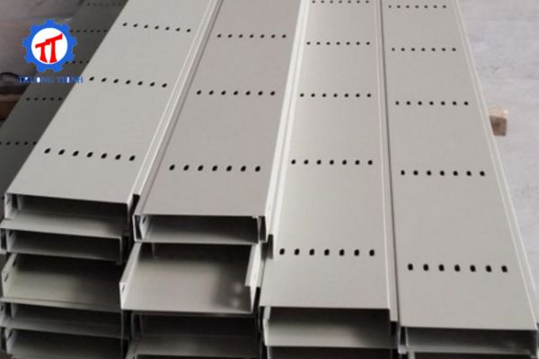 The Electrostatic Grey Paint Process at Trường Thịnh Mechanical Engineering