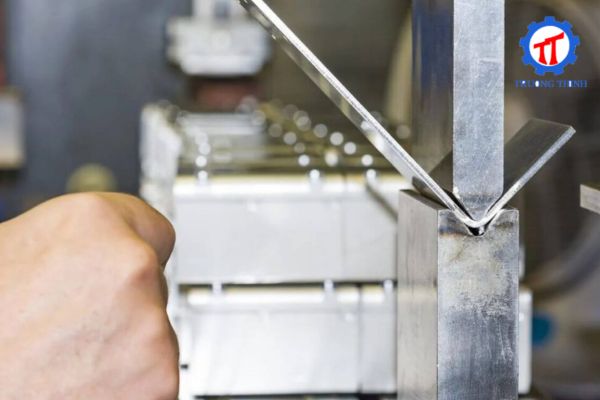 Metal bending – Importance in modern manufacturing