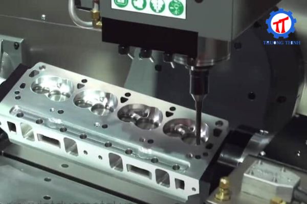 What is CNC Precision Machining? – Essential Knowledge