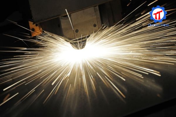 Ứng dụng của cắt laser cơ khí hiện nay